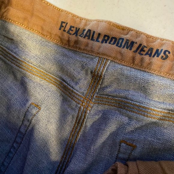 Duluth Trading Flex Ballroom Mens Size 36x32 Straight Cut Denim Blue Jeans - Picture 5 of 8